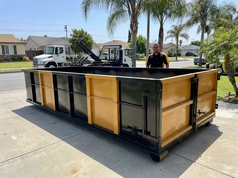 15-Yard Dumpster ("The Medium") in Los Angeles, CA