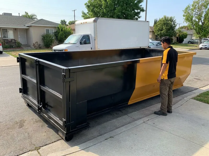 40-Yard Dumpster ("The Pro") in Los Angeles, CA